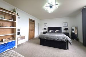 Bedroom - click for photo gallery